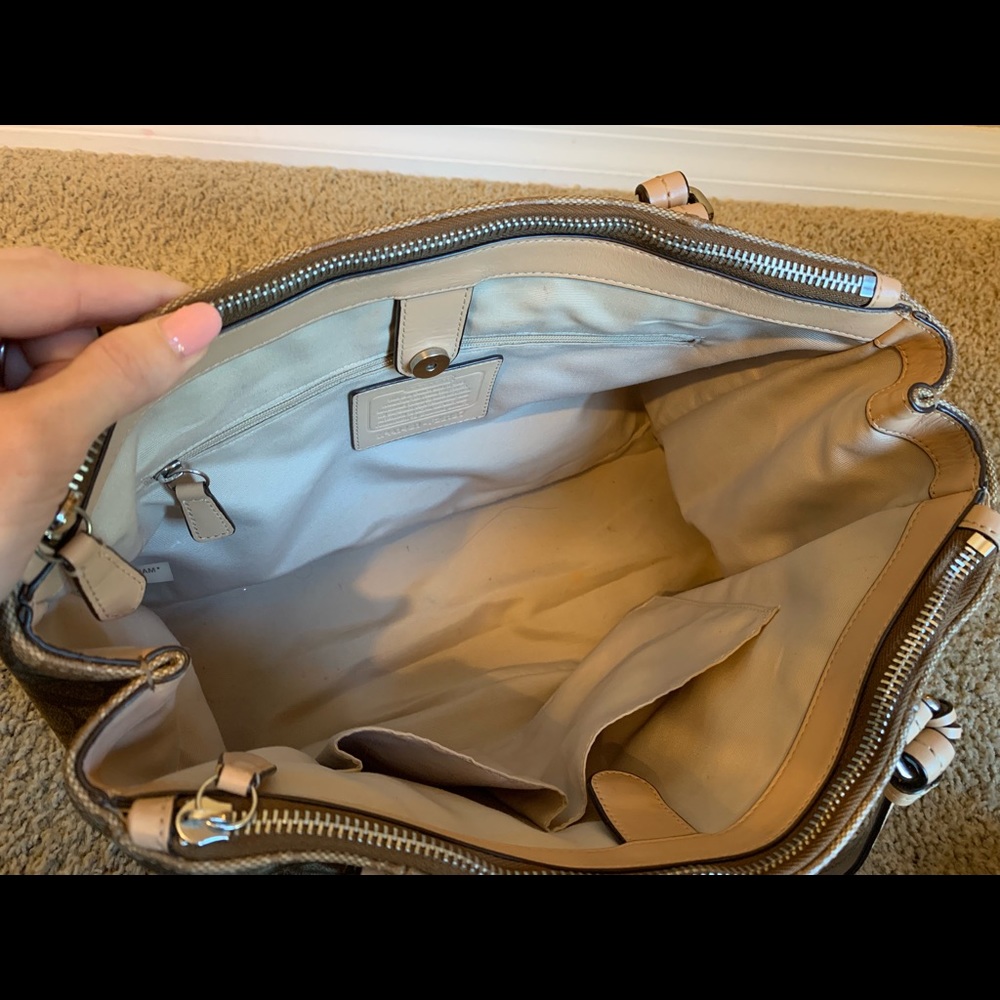 Coach Purse - Picture 3 of 3